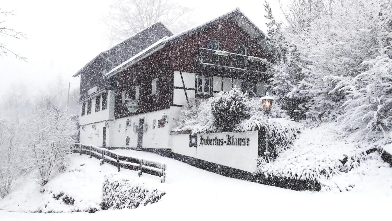 Мотель Jeje Und Anna'S Eifel Haus Моншау Экстерьер фото