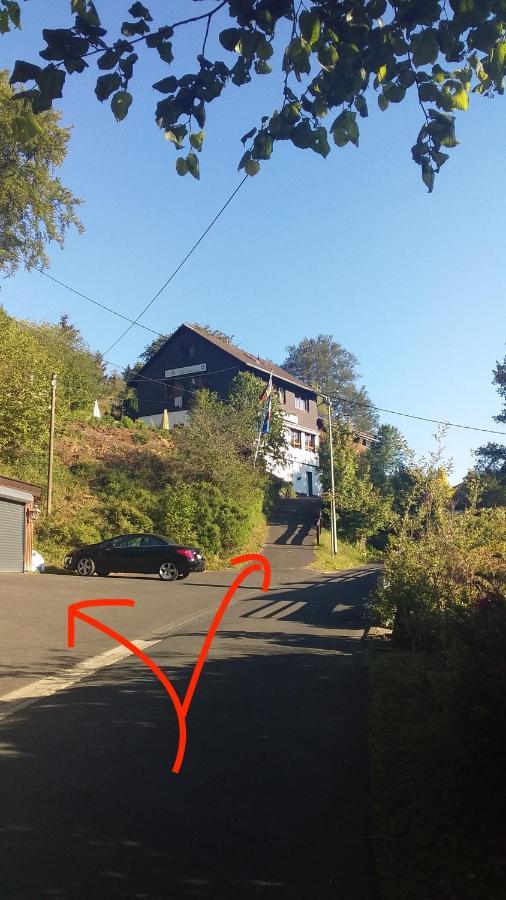 Мотель Jeje Und Anna'S Eifel Haus Моншау Экстерьер фото
