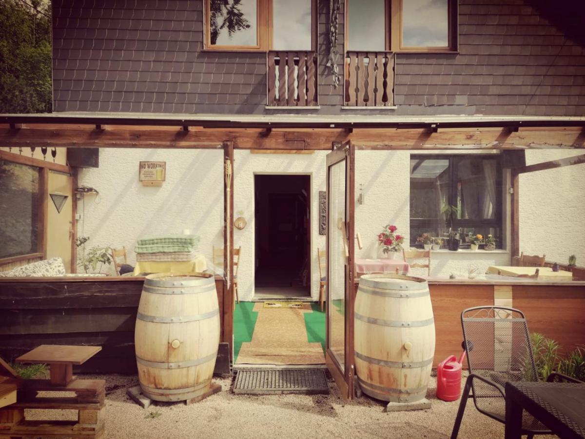 Мотель Jeje Und Anna'S Eifel Haus Моншау Экстерьер фото